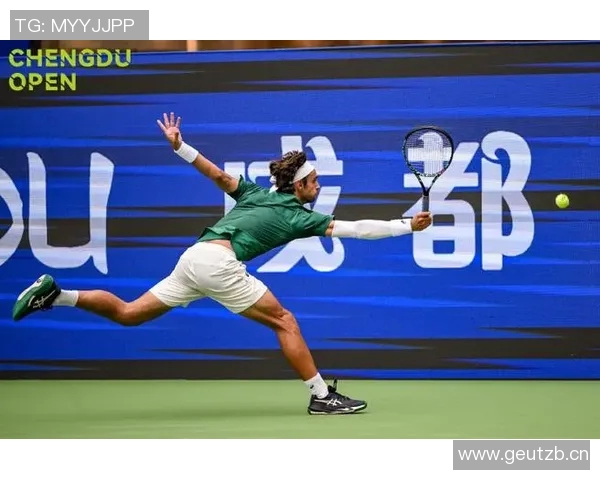 掌握网球节奏的秘诀新手必备的入门技巧与训练方法分享